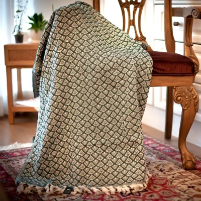 شال مبل و تخت خانه خواب اورنگ مدل یاقوت سایز 220x240 سانتی متر