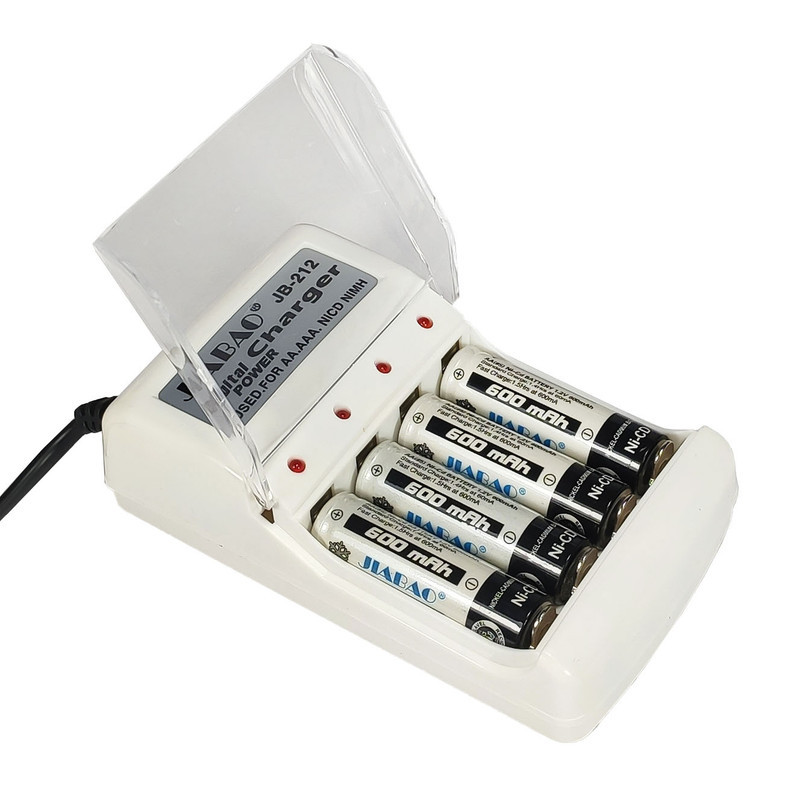 شارژر جیابائو مدل JB-212  کدAB402 به همراه باتری قلمی