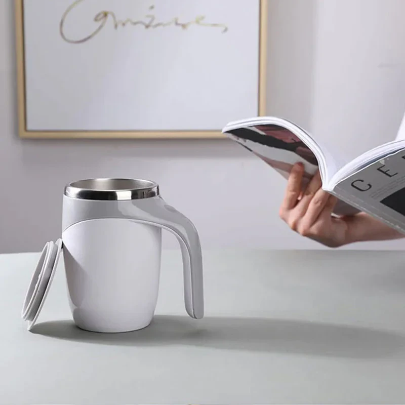 ماگ سفری مدل همزن دار کد  XQ-168 گنجایش 0.380 لیتر