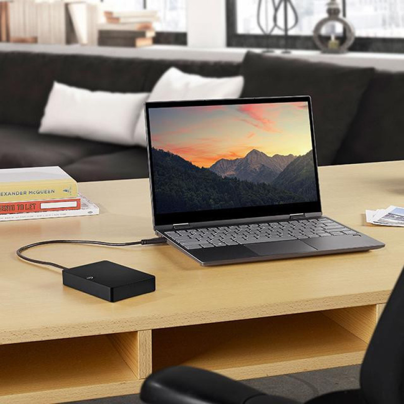 هارد اکسترنال سیگیت مدل expansion ظرفیت یک ترابایت دارای رابط USB Type-A 3.0