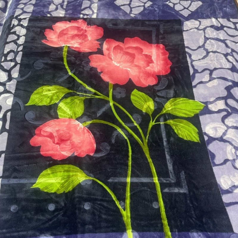 پتو 2 نفره نرمینه بافت مدل نسیم کد 62 سایز 230x210 سانتی‌متر