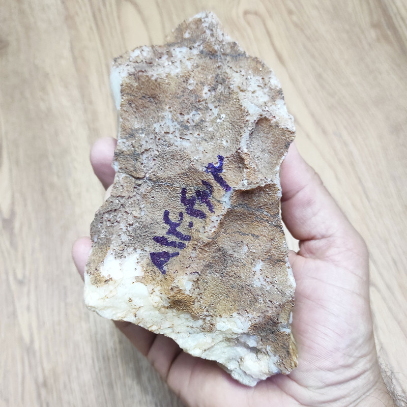 سنگ راف کوارتز کد A140422