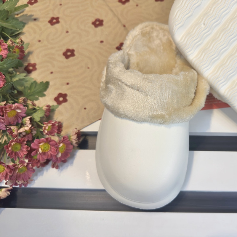دمپایی حوله‌ای زیتون مدل کریسمس کد Wh-01