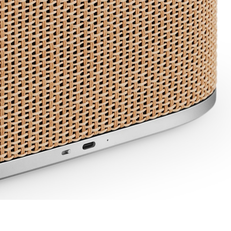 اسپیکر بلوتوثی قابل حمل بنگ اند آلفسن مدل Beosound A5 Nordic