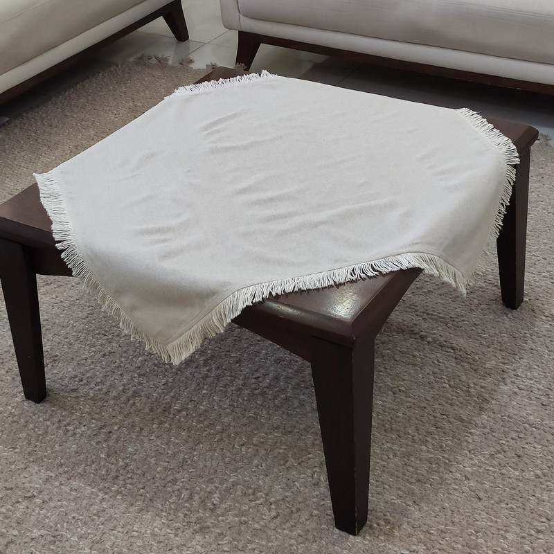 رومیزی مدل مربع دور ریشه سایز 80x80 سانتی‌متر
