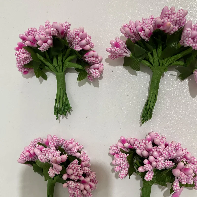 گل مصنوعی پرچمی 4 دسته 40 گل با ابعاد 18x6x5 سانتی‌متر و وزن 50 گرم
