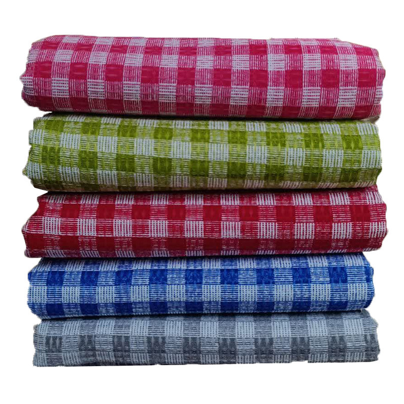 رومیزی اسپی توره مدل چهارخانه کد ET - B سایز 150x150 سانتی‌متر