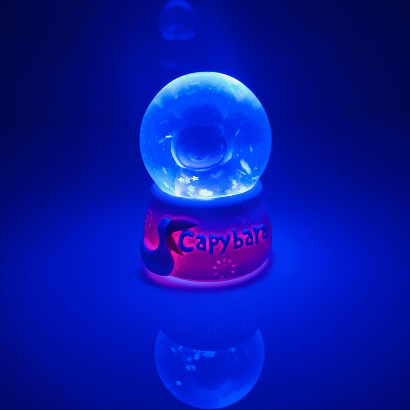گوی چراغ‌دار مدل مینی Capybara طرح کوالا خرگوش عاشق کد D1623.15
