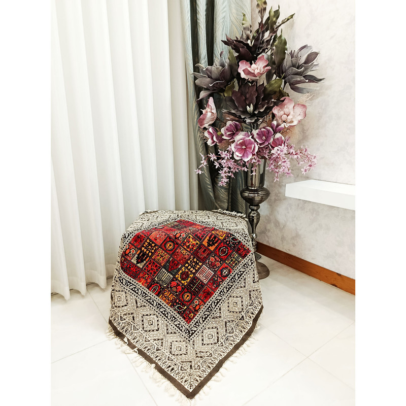 رومیزی مخمل مدل سنتی