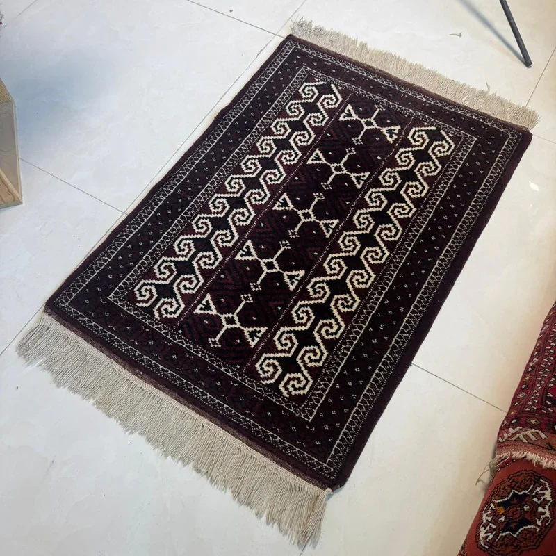 قالیچه دستبافت یک متری مدل ترکمن کد ۲۴۳۴