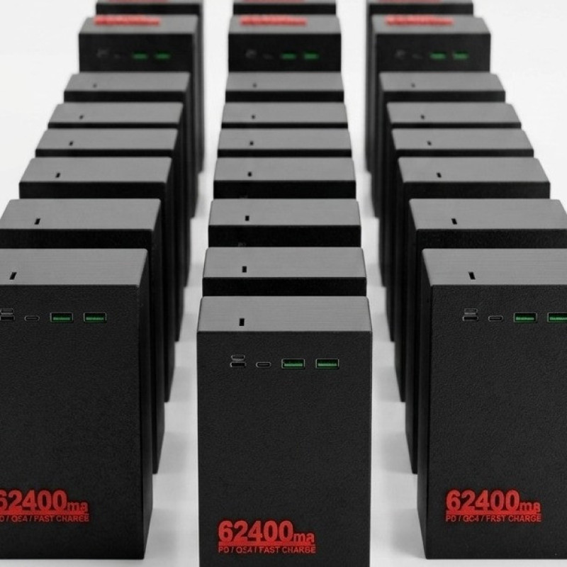 پاور بانک ۳۳ وات مای پاور مدل pbx-62 ظرفیت ۶۲۴۰۰ میلی آمپر ساعت