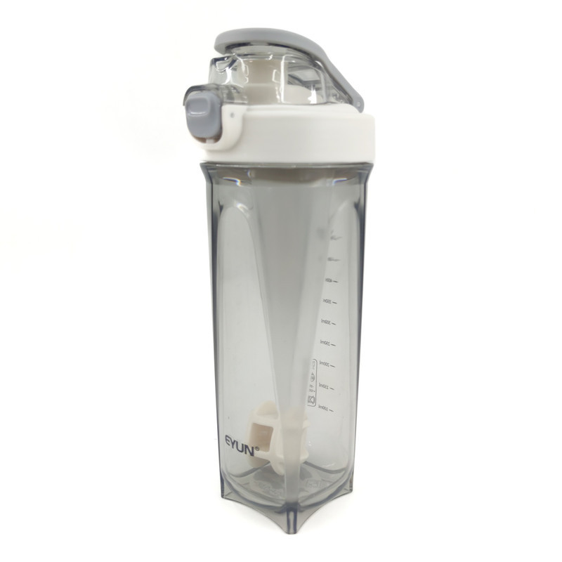 شیکر ورزشی ایون مدل Y-680 گنجایش 0.7 لیتر