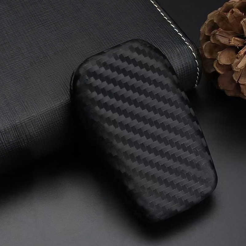 کاور ریموت و سوئیچ خودرو مدل carbon مناسب برای تویوتا لوین، کرولا، کرولا کراس، کمری، هایلندر، ونزا، فرانتلندر