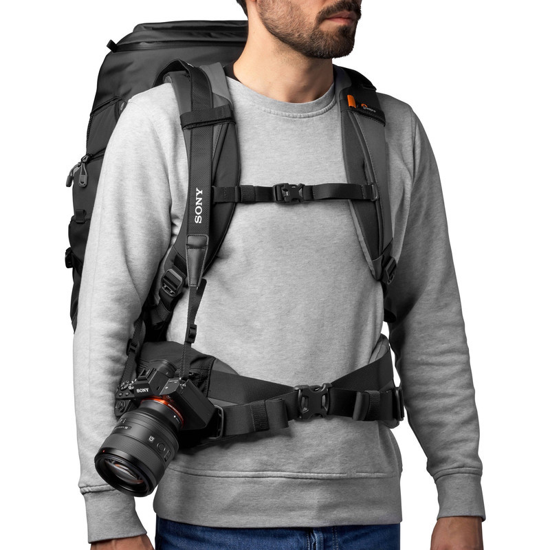 کوله پشتی دوربین لوپرو مدل Pro Trekker BP 550 AW II
