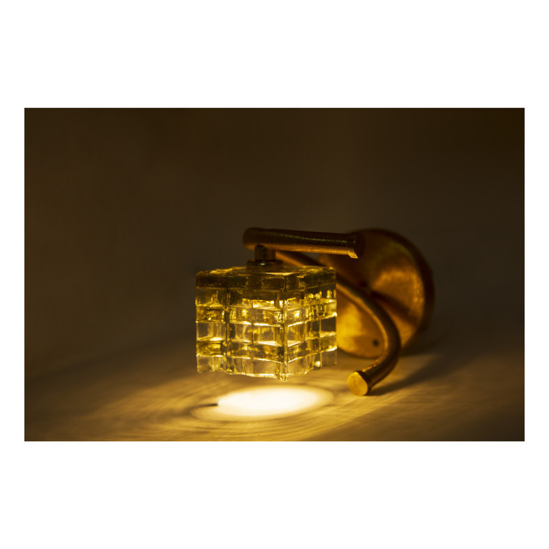 چراغ دیواری طرح کلاسیک کد 1-307