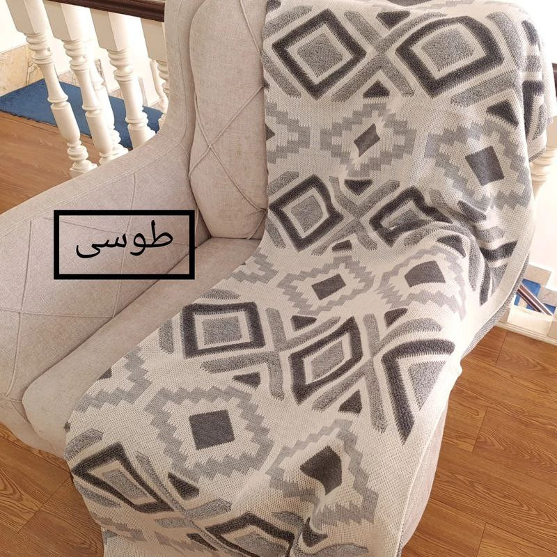 شال مبل و تخت مدل پانچدوزی سایز 142×175 سانتیمتر
