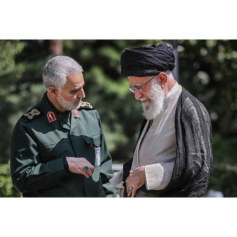 تابلو شاسی رومیزی طرح شهید سردار قاسم سلیمانی و آیت الله خامنه ای مدل AG-213