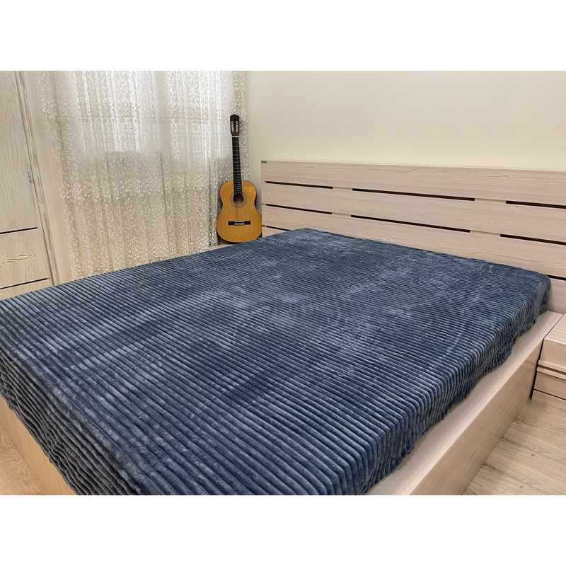 پتو مسافرتی مدل پلیسه دونفره سایز 200x220 سانتی متر