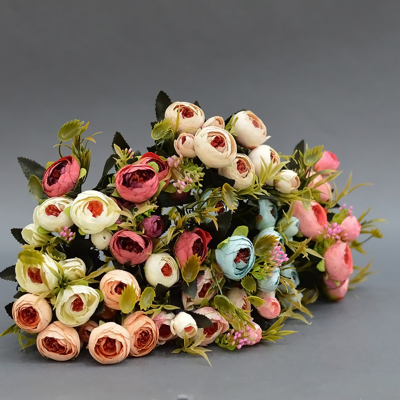 گل مصنوعی بوته نسترن، ابعاد 15x15x30 سانتی‌متر، وزن 30 گرم
