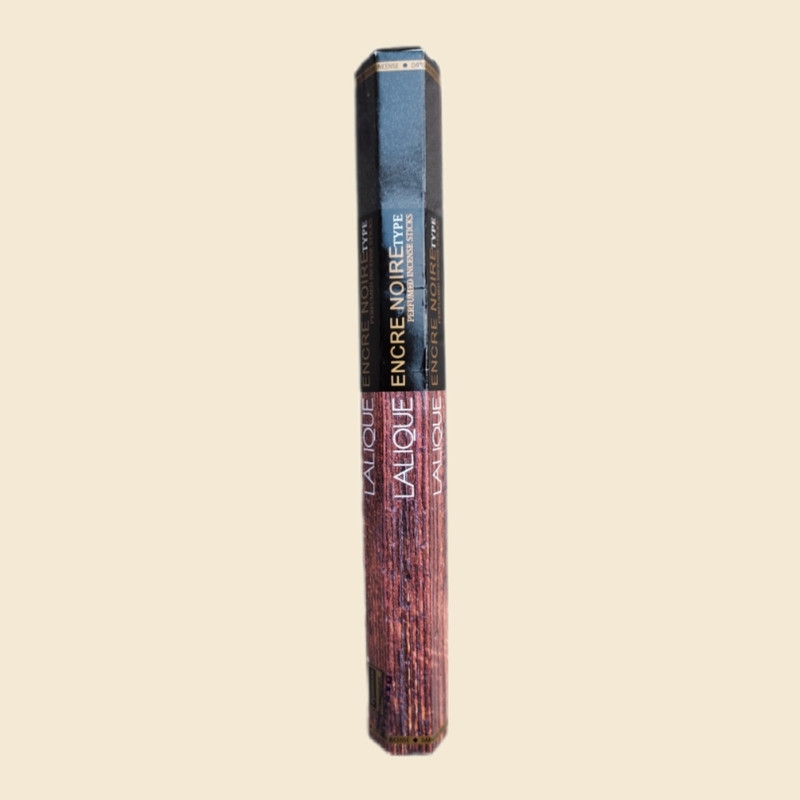 عود دارشان مدل Laliqe Encre Noire