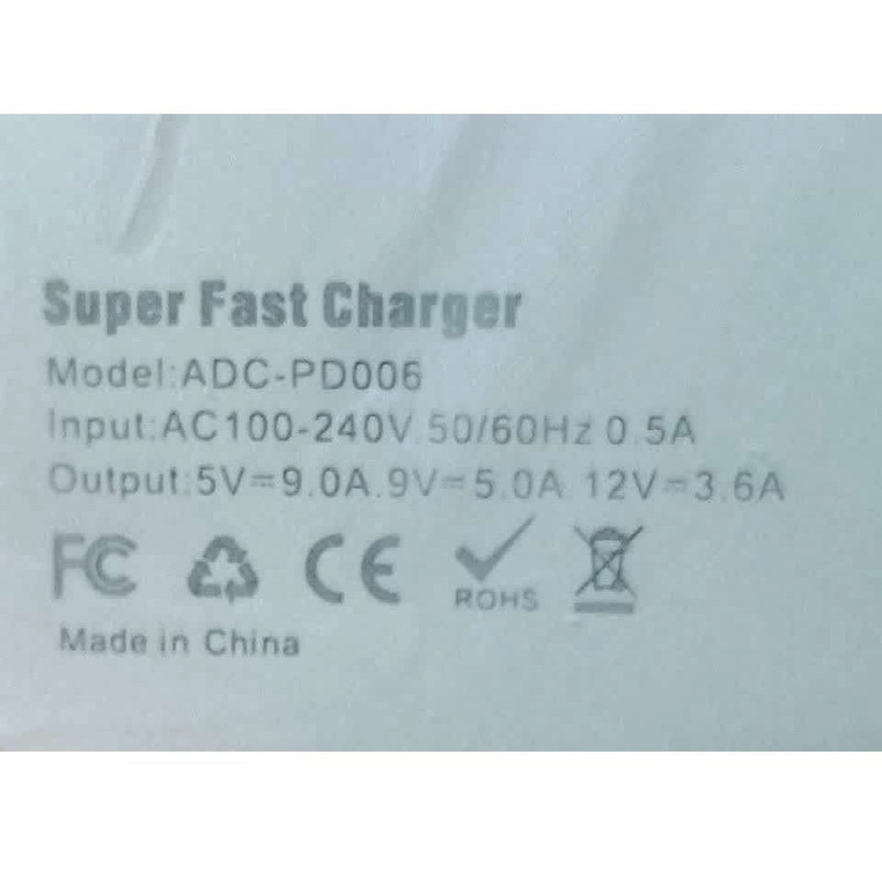 شارژر دیواری 150 وات مدل ADC-PD006 به همراه 4 عدد کابل