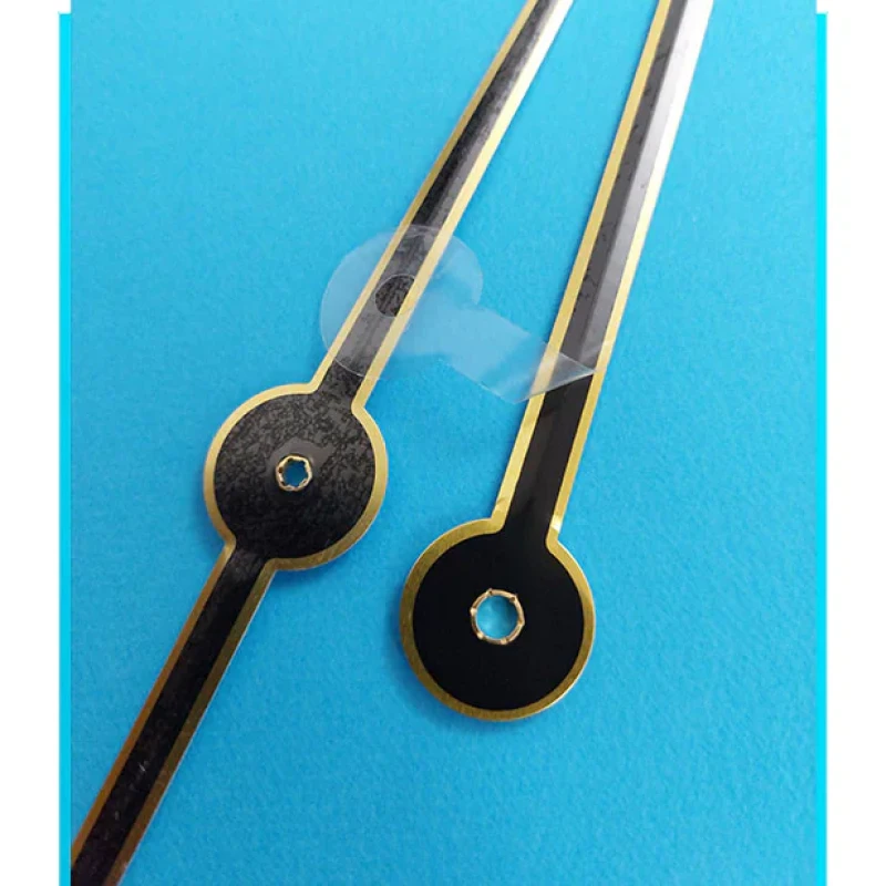 عقربه ساعت دیواری مدل روستیک 33CM بسته دو عددی