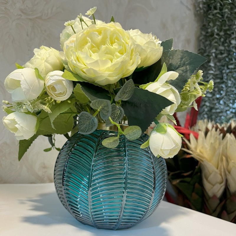 گلدان دکوری شیشه‌ای مدل برکه با کد 011، ابعاد 15×9×14 سانتی‌متر، وزن 700 گرم