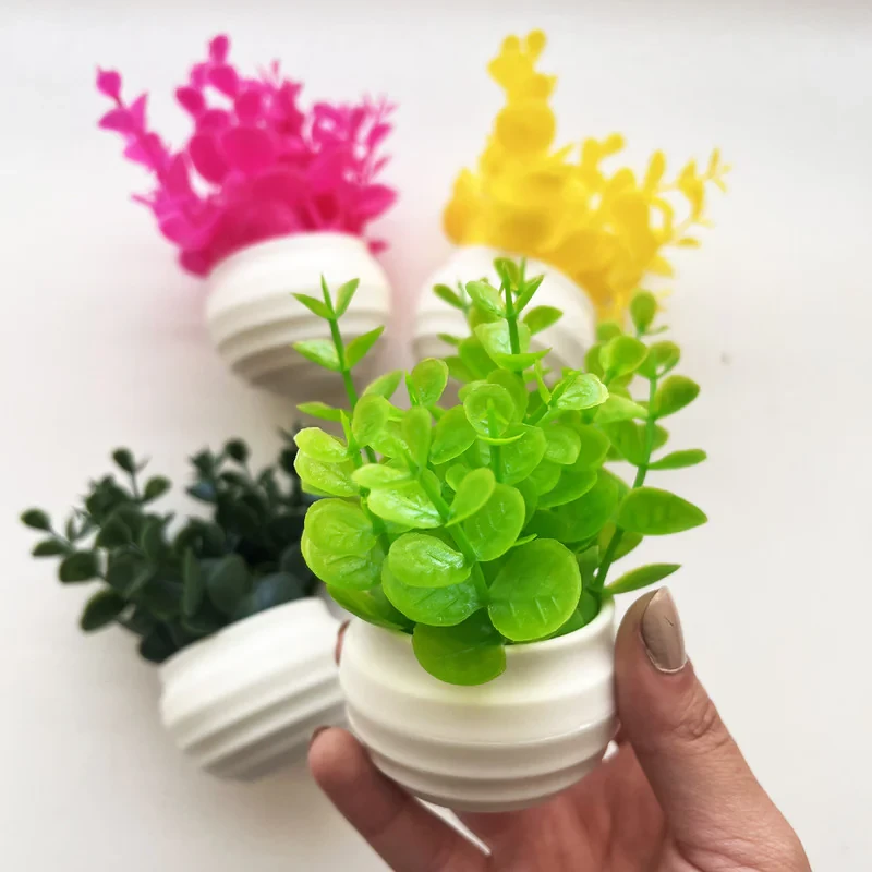 گل مصنوعی مدل رزی با ابعاد 8x8x8 سانتی‌متر و وزن 80 گرم