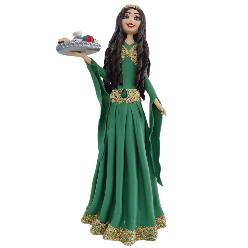 مجسمه مدل هفت سین دختر کرد