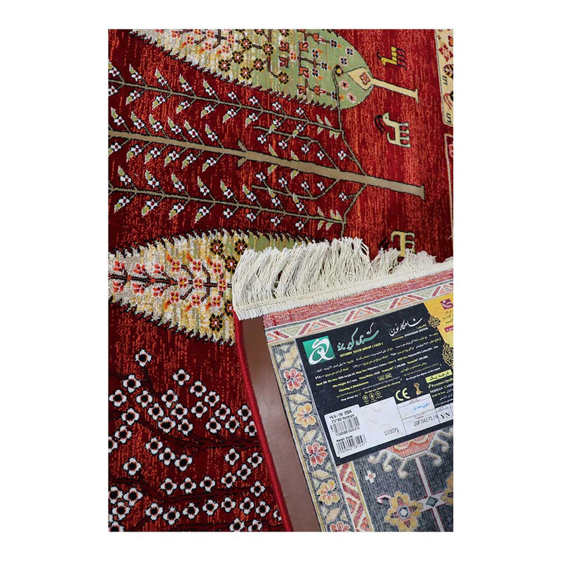 فرش ماشینی 700 شانه زمینه لاکی حاشیه لاکی مدل شاهکار نوین کد YN-N184-2559