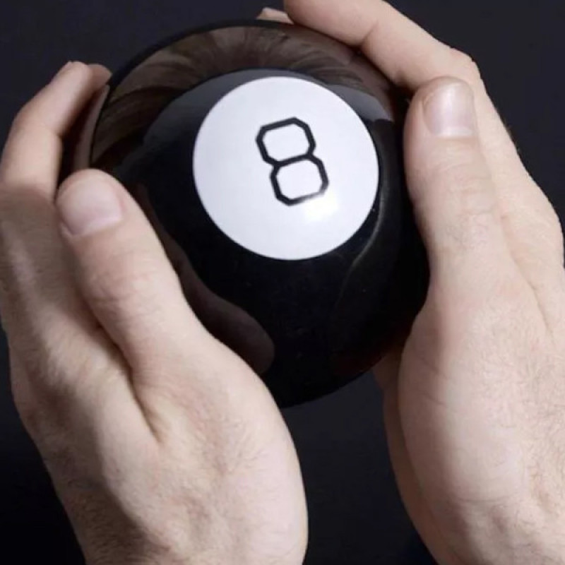 اسباب بازی زینتی مدل Magic 8 ball