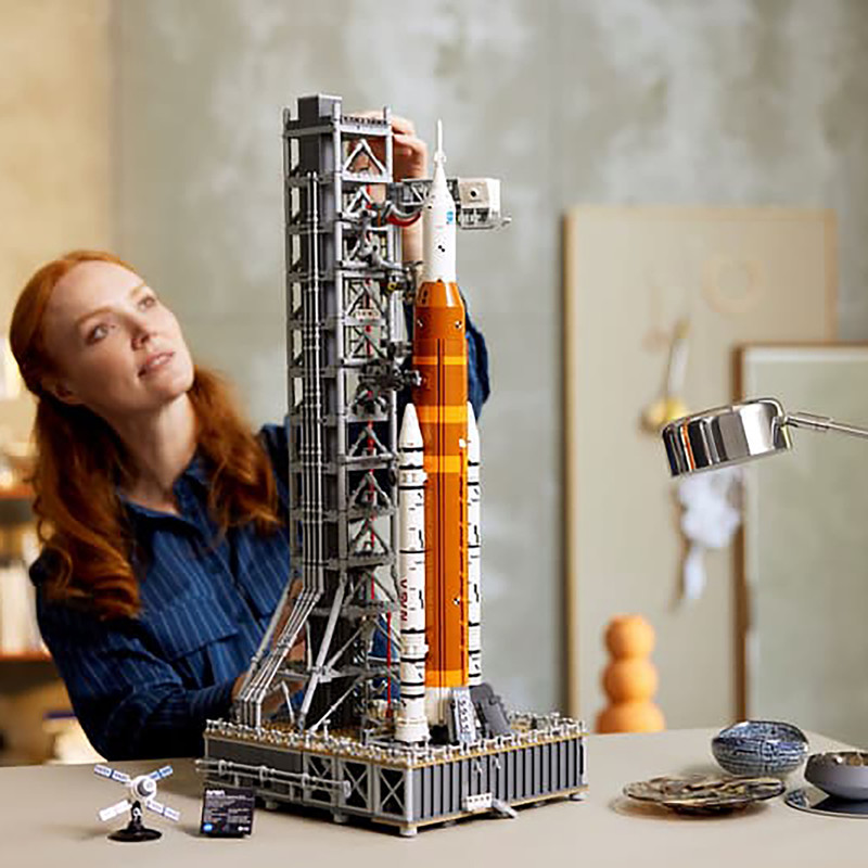 لگو 3601 تکه سری Icons مدلNASA Artemis Space Launch System کد 10341