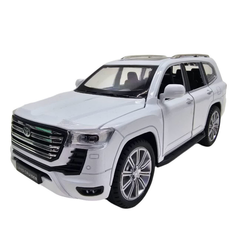 ماکت ماشین فلزی شاسی‌بلند تویوتا لندکروز ناب سل مدل land Cruiser VX با مقیاس 1:24، چراغ LED جلو و عقب، صدای موتور شبیه‌سازی شده، مکانیزم عقب‌کش، درب‌های بازشونده از بغل و بالا، رینگ و تایر لاستیکی