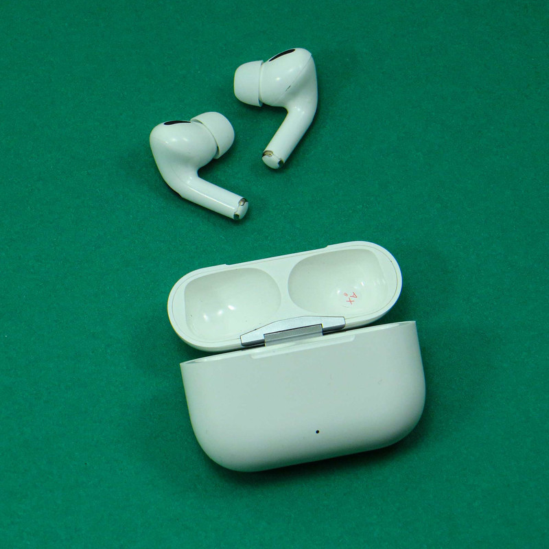 هدفون بلوتوثی ورنا مدل Airpods Pro K14 بدون قابلیت نویز کنسلینگ، درگاه شارژ لایتنینگ