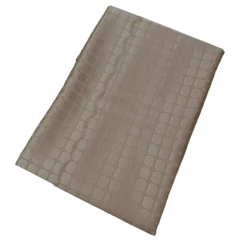 رومیزی رزین تاژ مدل چهارخانه سایز 180x150 سانتی‌متر