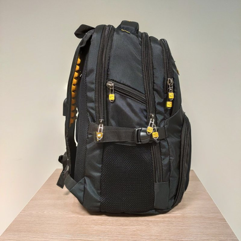 کوله پشتی لپ تاپ کمل اکتیو مدل R9000 مناسب برای لپ تاپ 13 تا 15 اینچی
