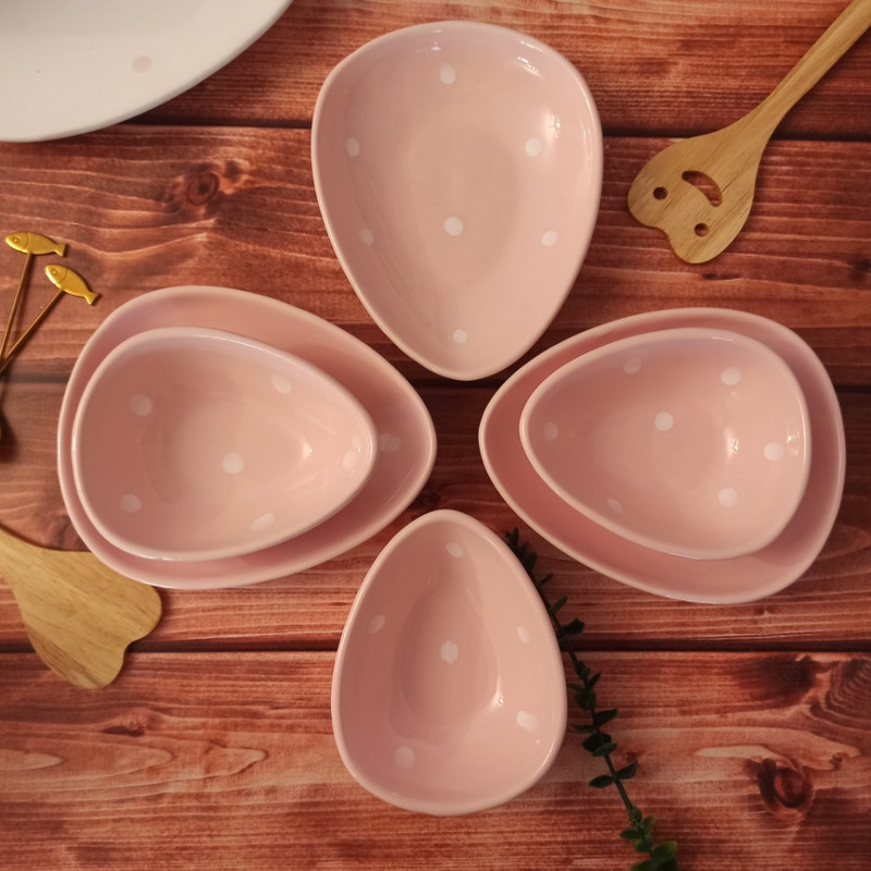 پیاله مدل مثلثی خالدار مجموعه چهار عددی