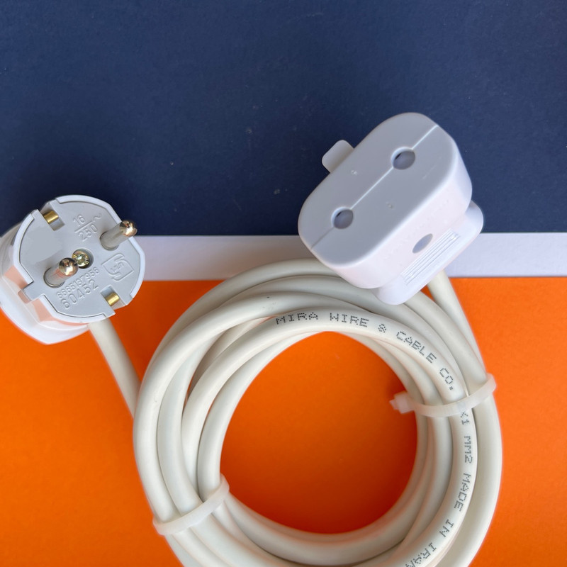 کابل سیار مدل قفل‌دار 15M