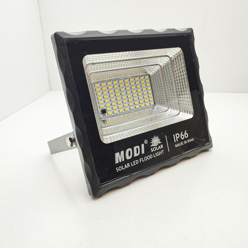 پروژکتور خورشیدی 50 وات مودی مدل IR-MD7250 طرح IP66