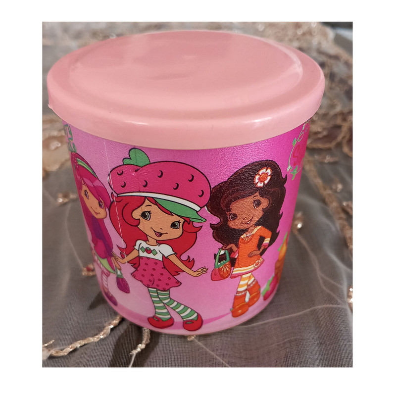 لیوان کودک طرح دختر توت فرنگی کد STRAW-GIRL-20