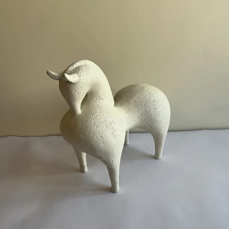 مجسمه مدل اسب باستانی کد ۰۱