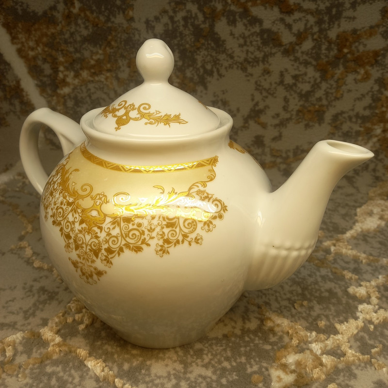 قوری میلاد چینی مدل آلیس هیئتی کد 250