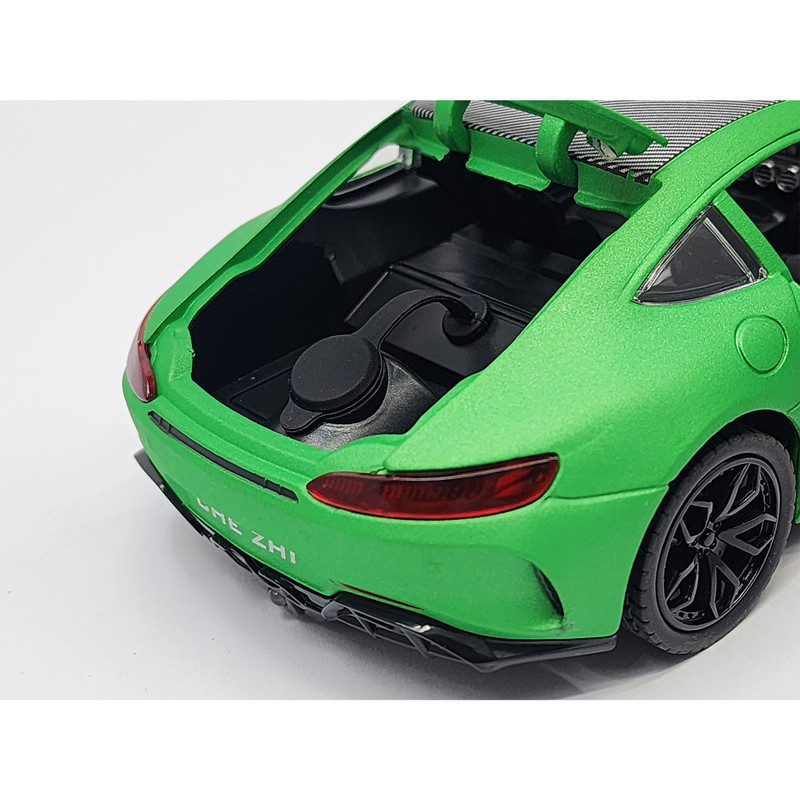 ماکت ماشین فلزی اسپرت BENZ AMG GT قابلیت دودزا با منبع آب، چراغ‌دار، موزیکال، فرمان‌پذیری چرخ‌های جلو، عقب‌کش، باتری قلمی، بدنه صیقلی و 6 درب بازشو