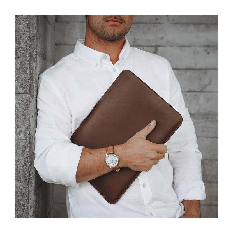کاور لپ تاپ سندمارک مدل Pro Leather مناسب برای لپ تاپ مک بوک 16 اینچی
