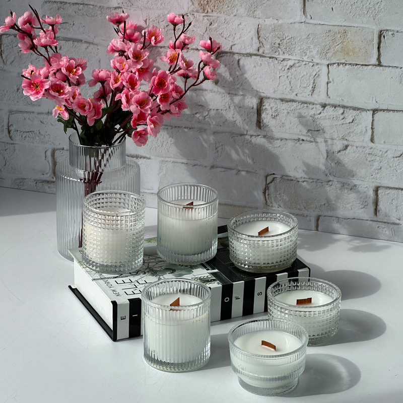 شمع معطر طرح لیوانی خطی مدل نور