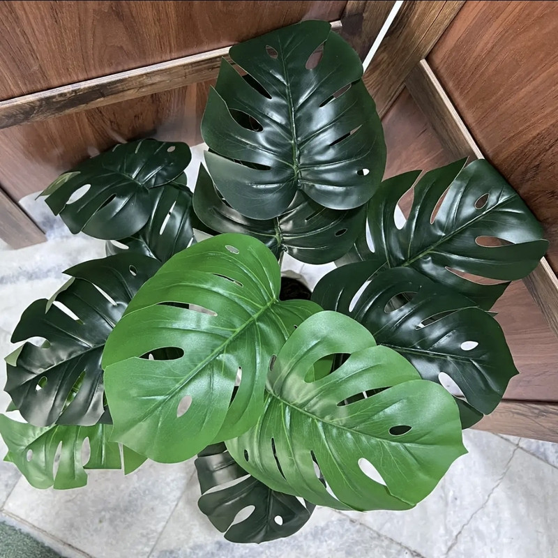 گل مصنوعی درختچه برگ انجیری لمسی 18 برگ ضدآب مناسب فضای باز پلاستیک ابعاد 50×50×70 سانتی‌متر وزن 300 گرم نصب ایستاده و رومیزی