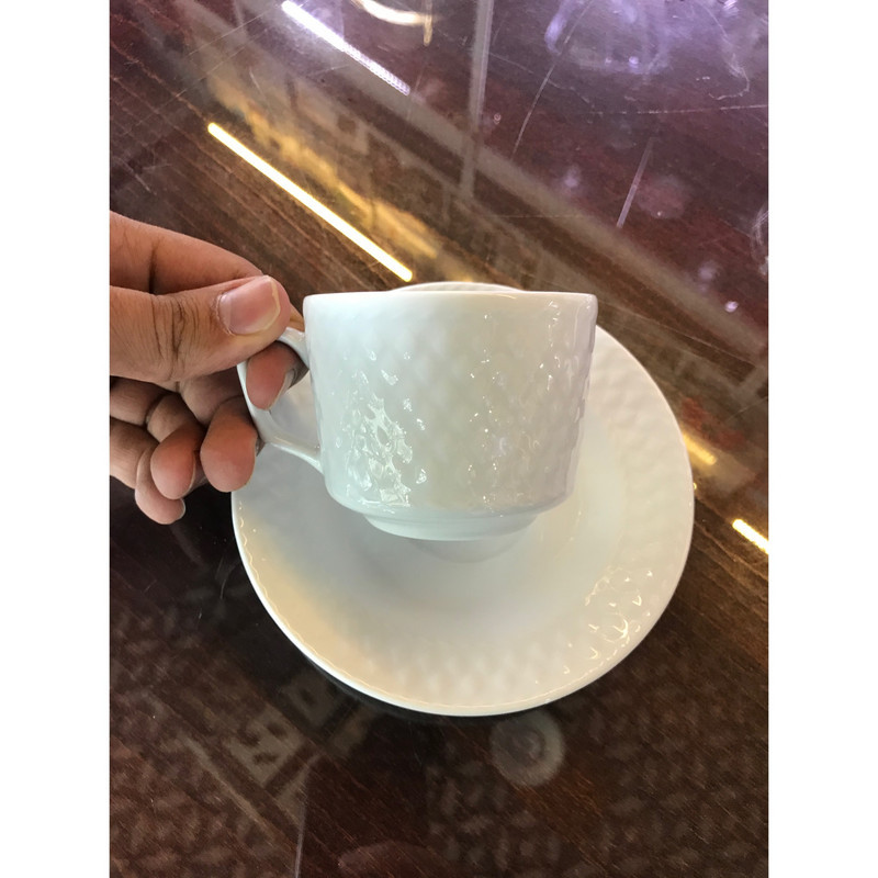 ست فنجان و نعلبکی 12 پارچه چيني زرين ايران مدل راديانس