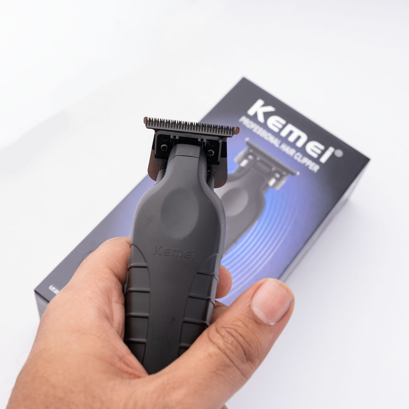 ماشین اصلاح موی صورت و بدن کیمی مدل KM-2299