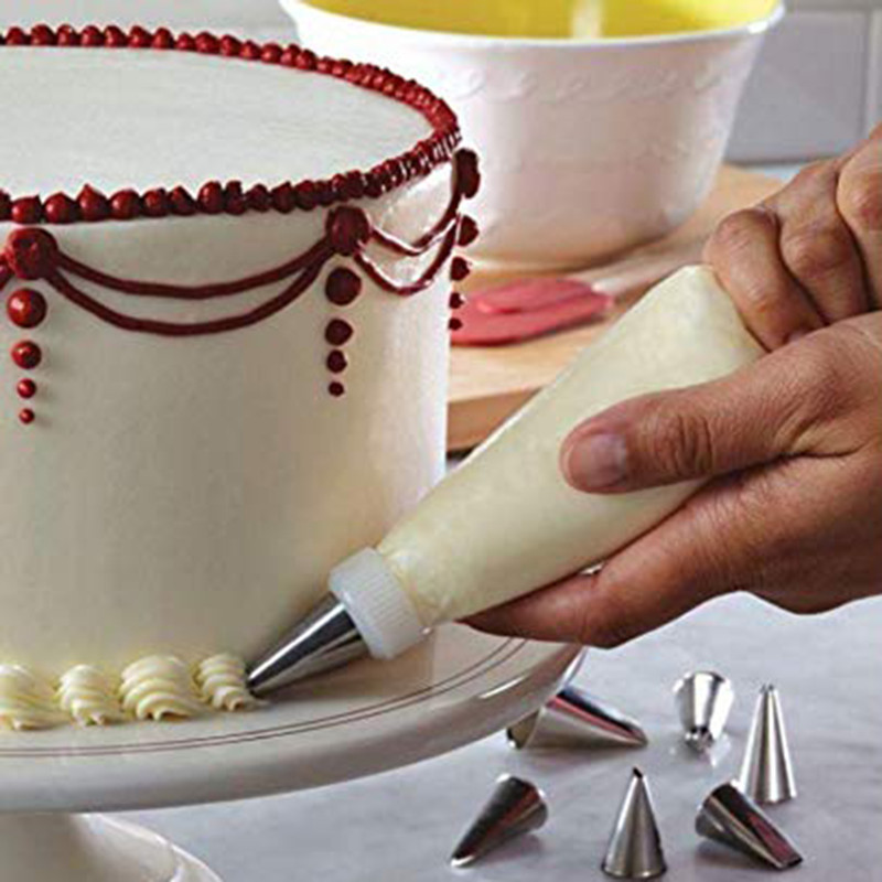 قیف و ماسوره شیرینی پزی مدل PAPA CONFEITO بسته 12 عددی