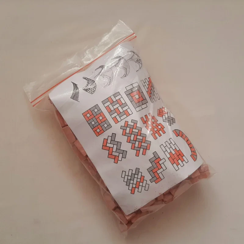 ساختنی مدل آجر مینیاتوری کد Cube 002 بسته 120 عددی